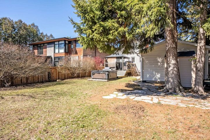 Photo 34 at 220 Townsend Avenue, LaSalle, Burlington