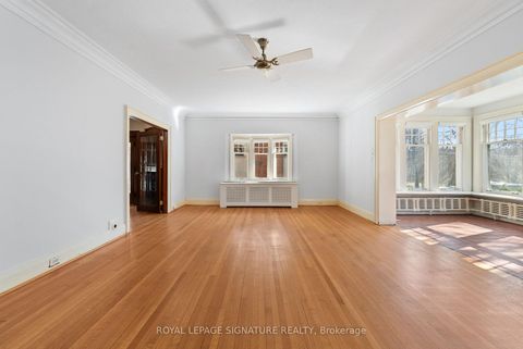 Photo 12 at 57 St Edmunds Drive, Lawrence Park South, Toronto