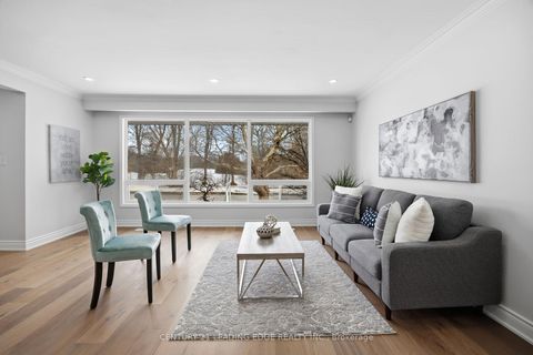 Photo 5 at 532 Park Road N, McLaughlin, Oshawa