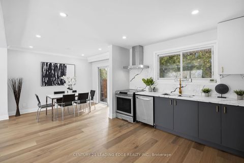 Photo 10 at 532 Park Road N, McLaughlin, Oshawa