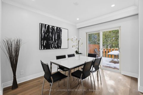 Photo 11 at 532 Park Road N, McLaughlin, Oshawa