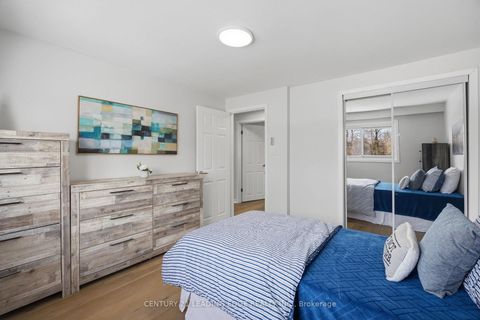 Photo 17 at 532 Park Road N, McLaughlin, Oshawa