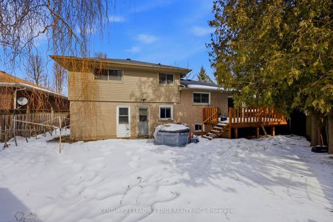 Photo 27 at 532 Park Road N, McLaughlin, Oshawa
