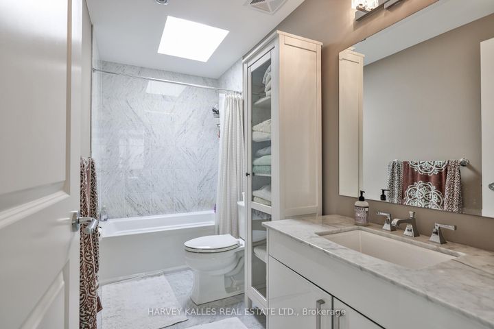 Photo 34 at 417 St Germain Avenue, Nortown, Toronto