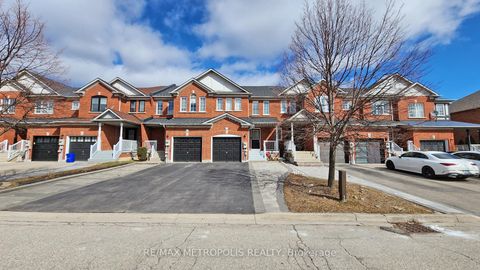 Photo 1 at 220 Deepsprings Crescent, Vellore Village, Vaughan