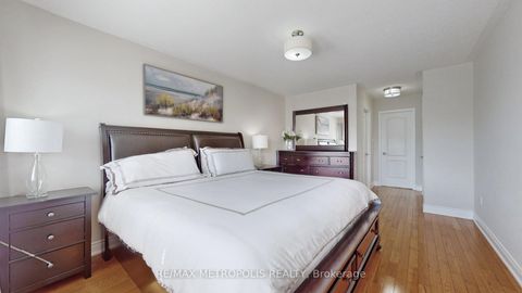 Photo 22 at 220 Deepsprings Crescent, Vellore Village, Vaughan