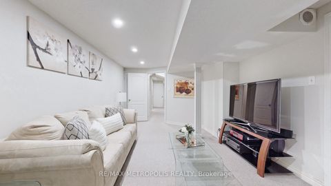 Photo 36 at 220 Deepsprings Crescent, Vellore Village, Vaughan