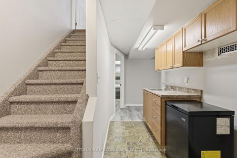 Photo 7 at 360 Dunsmore Lane, Georgian Drive, Barrie