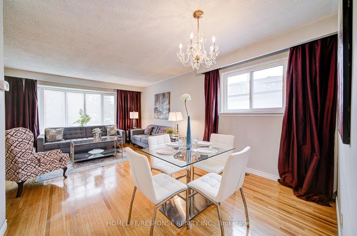 Photo 10 at 33 Groveland Crescent, Northgate, Brampton