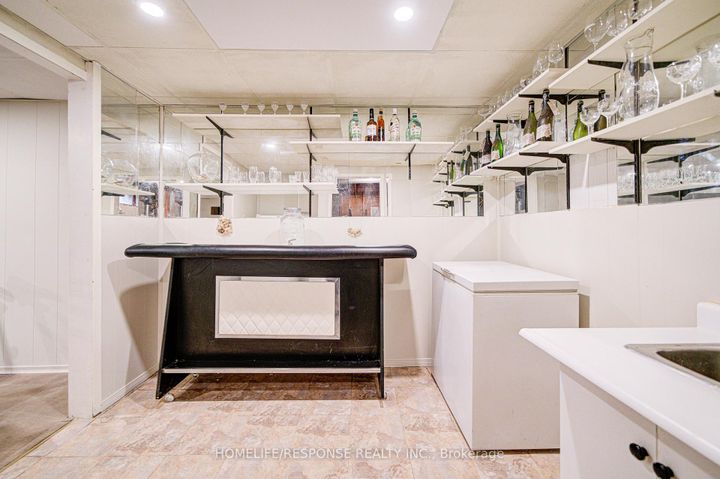 Photo 31 at 33 Groveland Crescent, Northgate, Brampton