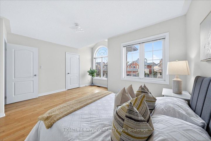 Photo 21 at 27 Donzi Lane, Patterson, Vaughan