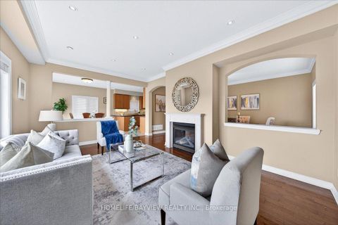 Photo 9 at 27 Donzi Lane, Patterson, Vaughan