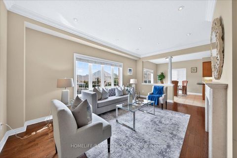 Photo 10 at 27 Donzi Lane, Patterson, Vaughan