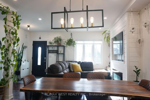 Photo 6 at 203 Court Street, Central, Oshawa