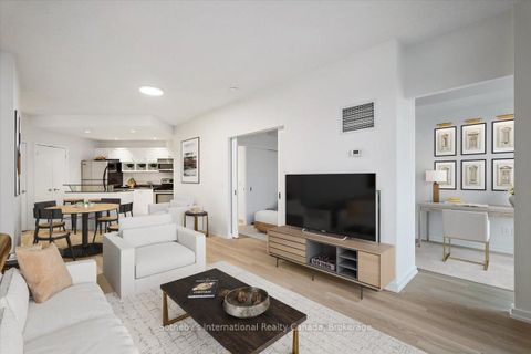 Photo 16 at 1804 - 218 Queens Quay W, Waterfront Communities C1, Toronto