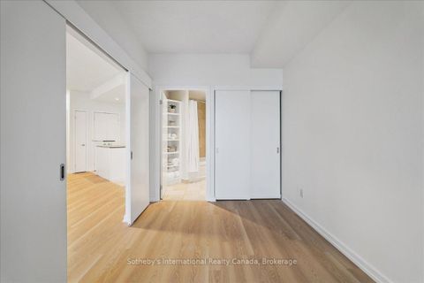 Photo 17 at 1804 - 218 Queens Quay W, Waterfront Communities C1, Toronto