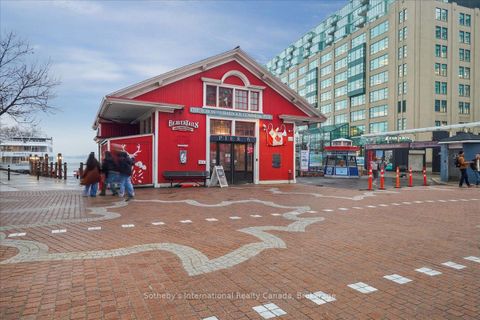 Photo 31 at 1804 - 218 Queens Quay W, Waterfront Communities C1, Toronto