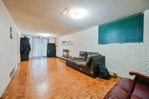 Photo 21 at 3200 Morning Star Drive, Malton, Mississauga