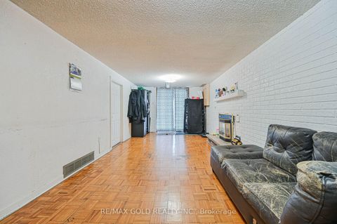 Photo 22 at 3200 Morning Star Drive, Malton, Mississauga