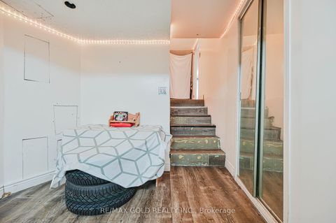 Photo 33 at 3200 Morning Star Drive, Malton, Mississauga