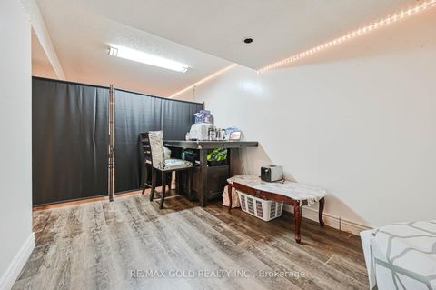 Photo 34 at 3200 Morning Star Drive, Malton, Mississauga