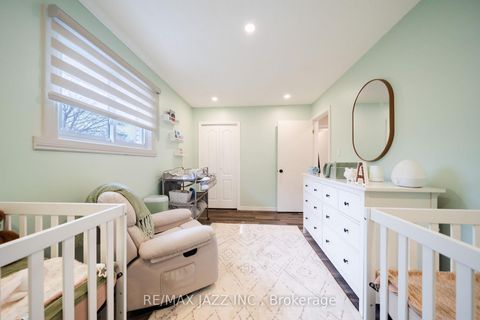 Photo 23 at 1007 Cardinal Court, Eastdale, Oshawa