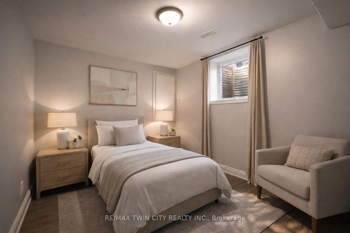 Photo 17 at 25 Seaborn Road, Madoc, Brampton