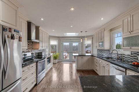 Photo 3 at 5895 Latimer Road, Sutton & Jackson's Point, Georgina