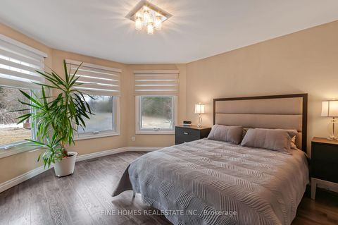 Photo 10 at 5895 Latimer Road, Sutton & Jackson's Point, Georgina