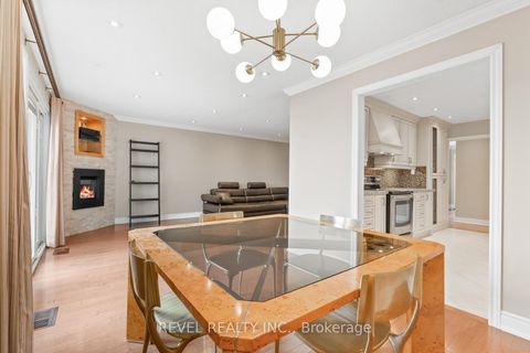 Photo 6 at 35 Bigham Crescent, West Deane, Toronto