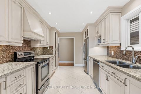 Photo 9 at 35 Bigham Crescent, West Deane, Toronto