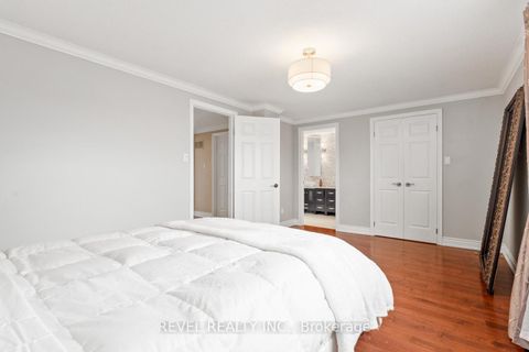 Photo 12 at 35 Bigham Crescent, West Deane, Toronto