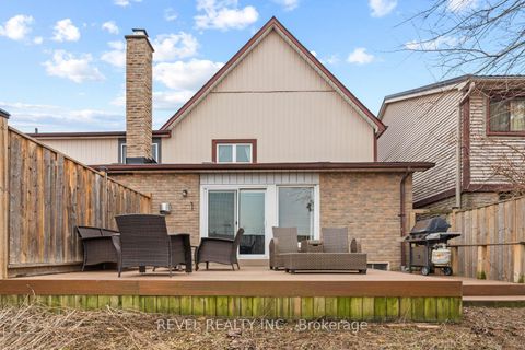 Photo 25 at 35 Bigham Crescent, West Deane, Toronto