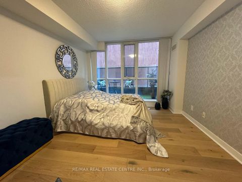 Photo 14 at 217 - 295 Adelaide Street W, Waterfront Communities C1, Toronto