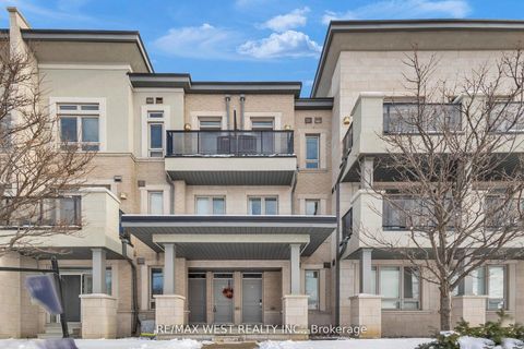 Photo 2 at 9 - 9601 Jane Street, Maple, Vaughan