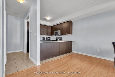 Photo 15 at 9 - 9601 Jane Street, Maple, Vaughan