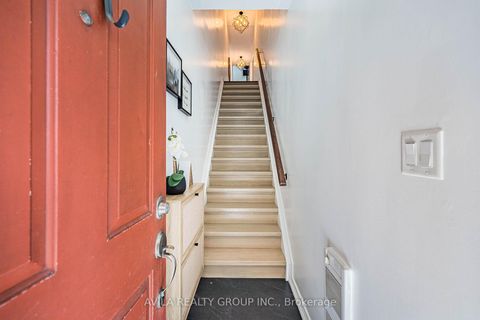 Photo 2 at 254 - 1496 Victoria Park Avenue, Victoria Village, Toronto