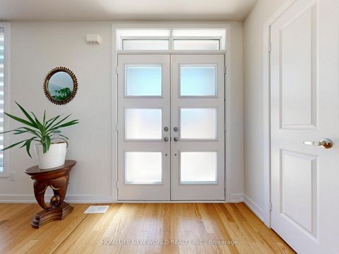 Photo 4 at 10 Liam Foudy Court, Bendale, Toronto