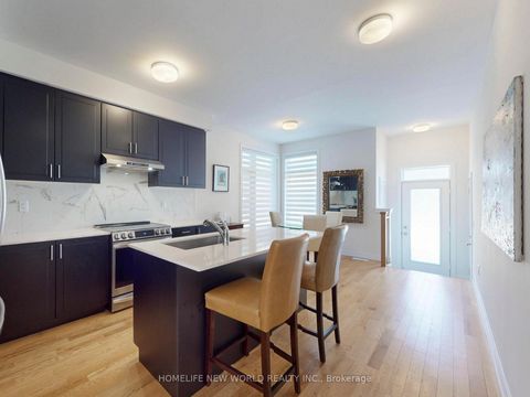 Photo 12 at 10 Liam Foudy Court, Bendale, Toronto