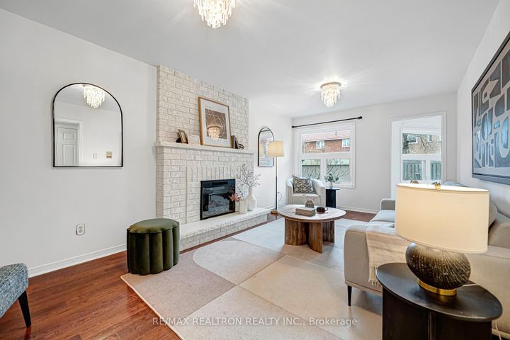 Photo 10 at 3488 Africa Crescent, Fairview, Mississauga