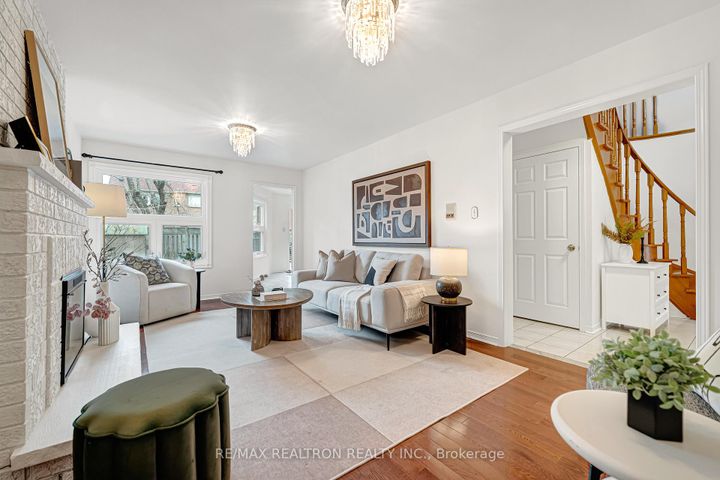 Photo 11 at 3488 Africa Crescent, Fairview, Mississauga