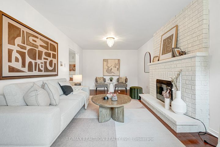 Photo 13 at 3488 Africa Crescent, Fairview, Mississauga