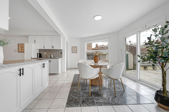 Photo 16 at 3488 Africa Crescent, Fairview, Mississauga