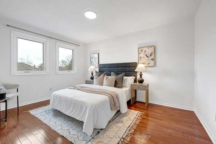 Photo 27 at 3488 Africa Crescent, Fairview, Mississauga