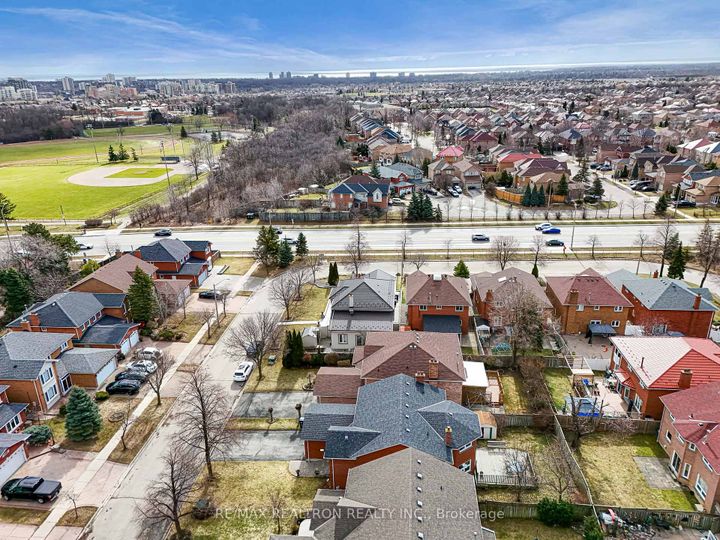 Photo 47 at 3488 Africa Crescent, Fairview, Mississauga