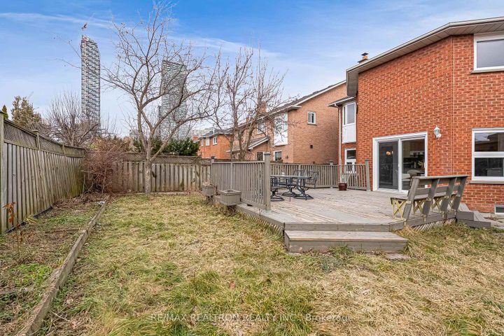 Photo 49 at 3488 Africa Crescent, Fairview, Mississauga