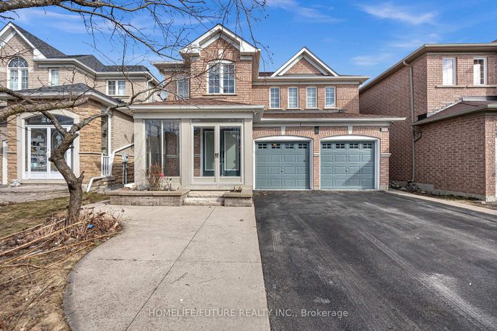 Photo 1 at 262 Helen Avenue, South Unionville, Markham