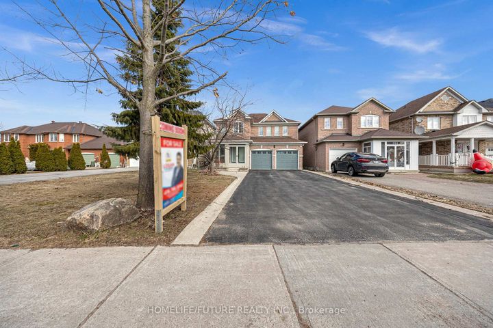Photo 3 at 262 Helen Avenue, South Unionville, Markham