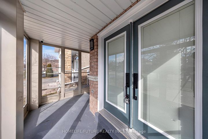 Photo 5 at 262 Helen Avenue, South Unionville, Markham