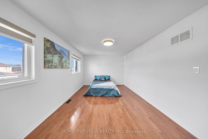 Photo 14 at 262 Helen Avenue, South Unionville, Markham